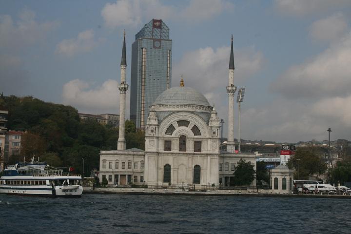 18 Dolmabhaçe Camii.JPG